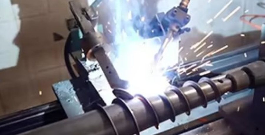 Welding spiral blades